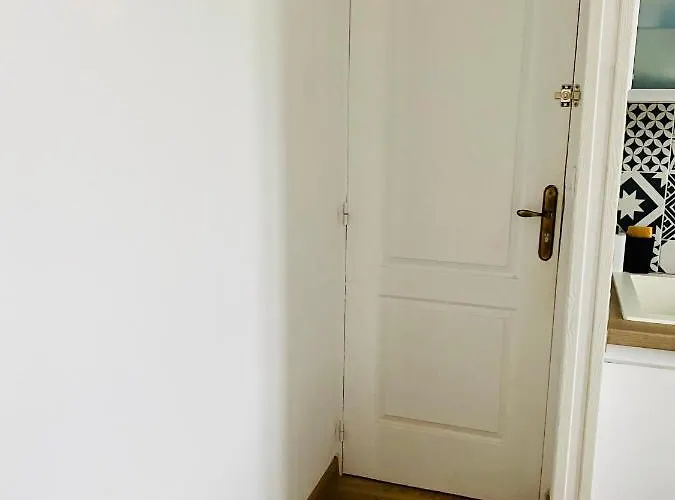Appartement T1B Place Saint Anne