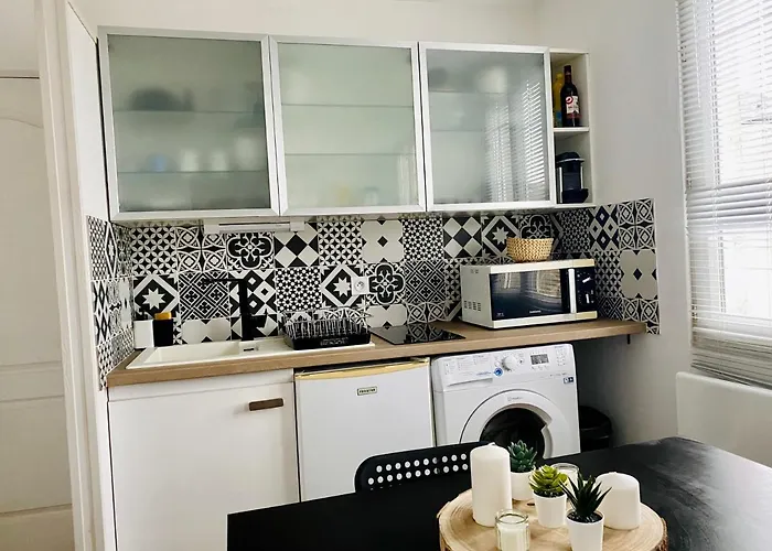 Appartement T1B Place Saint Anne